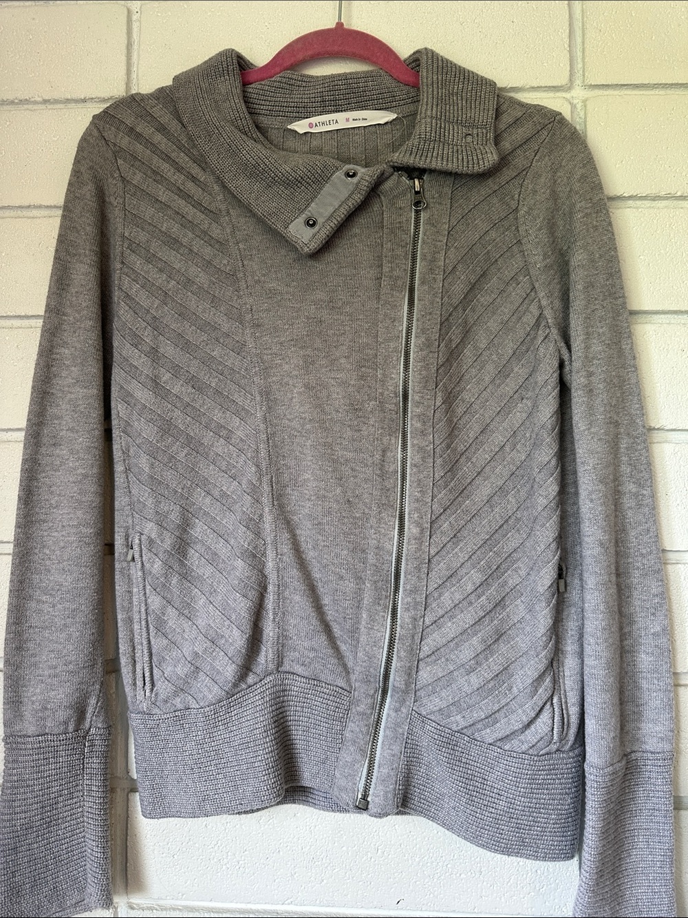 Athleta Gray off center zipper Chevron Cardigan Jacket